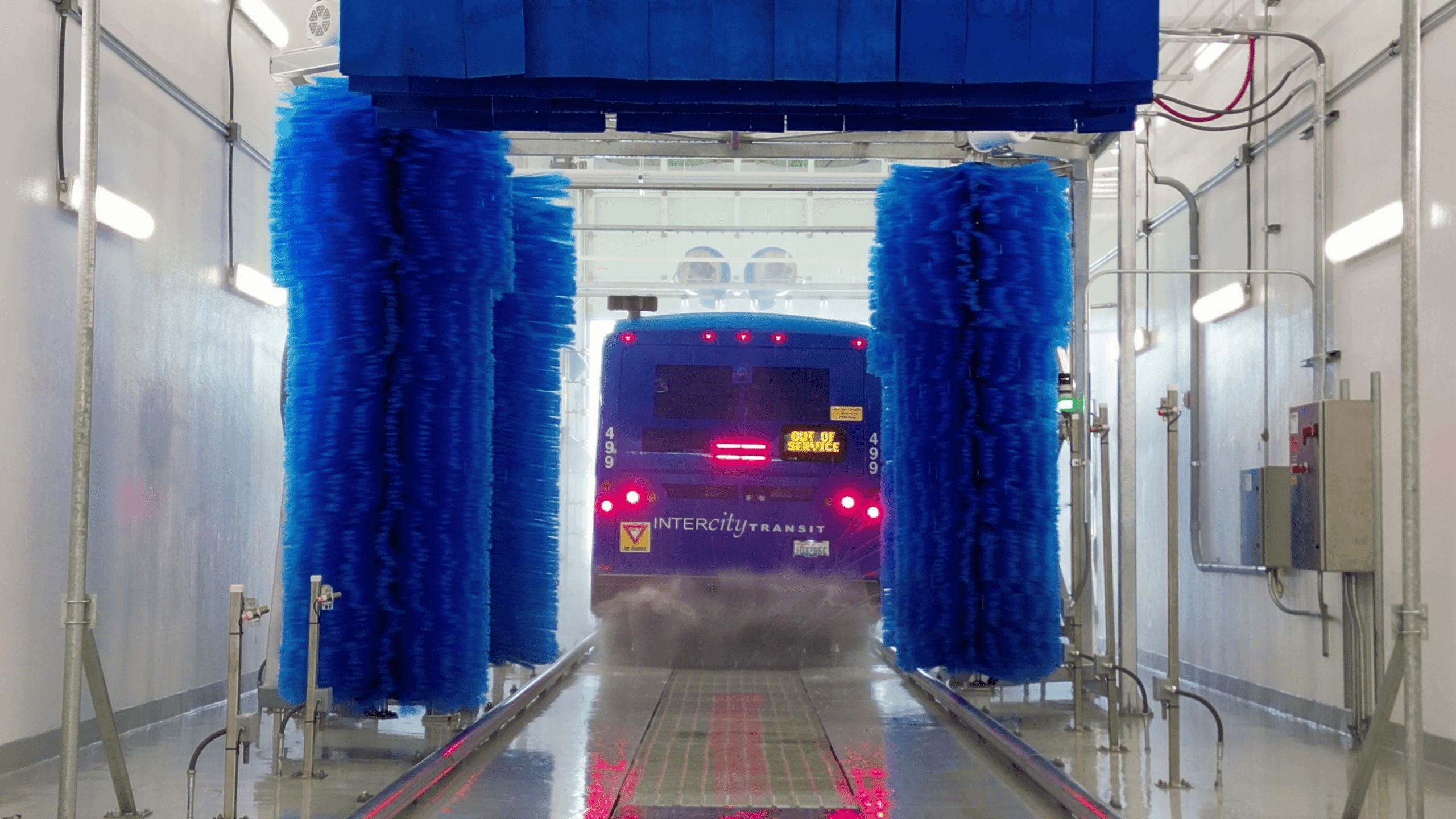 XJ-404 FF Transit Wash System with Rear Wrapping Brushes